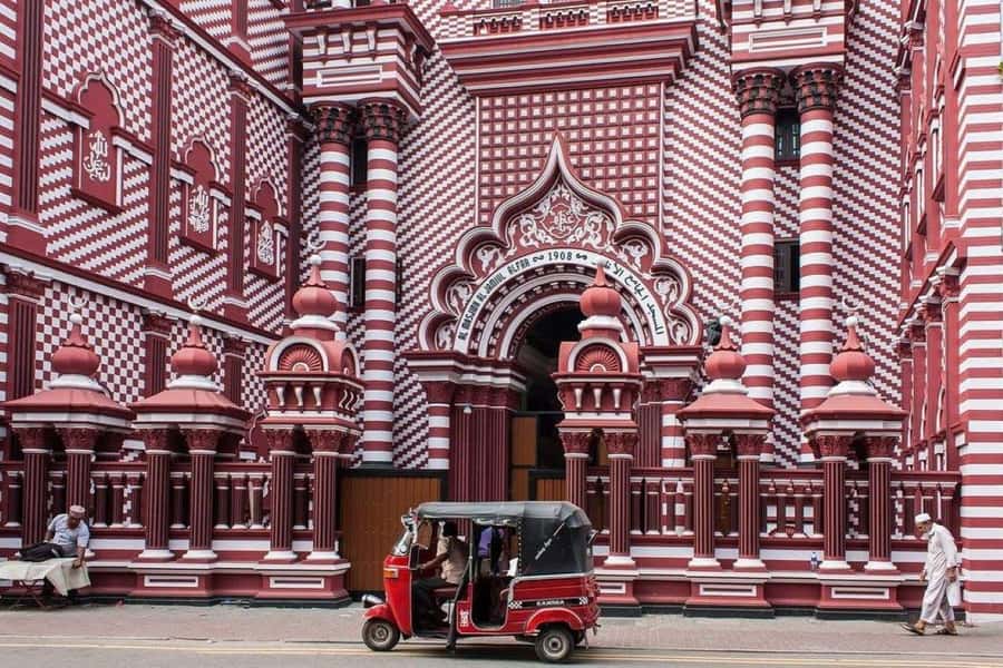 Colombo Tuk Tuk Tour with Entry Fees & Food Included - Colombo by tuk tuk: why this route works