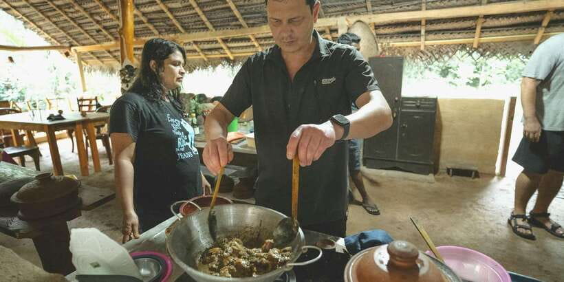 Cooking Class: Sajee’s Place Cooking Class sigiriya - Dhal Curry Plus Chicken or Fish Curry: Building Flavor From the Core