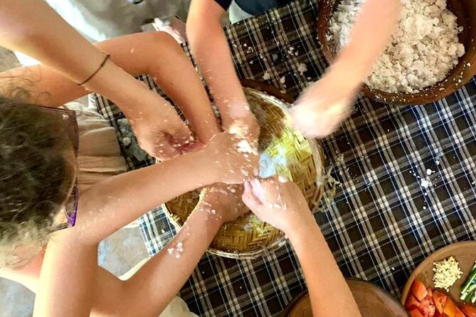 Cooking With Village Family - A village-family kitchen experience in Kandy that feels personal