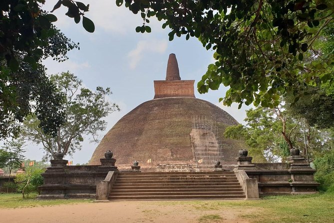 Cultural Triangle of Sri Lanka - Anuradhapura: dagobas, pools, and the holy places still in use