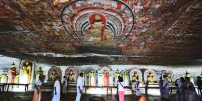 Dambulla: Cave Temple and Village All-Inclusive Tour - Royal Cave Temple and Golden Temple: The 5 Caves That Make Dambulla Famous