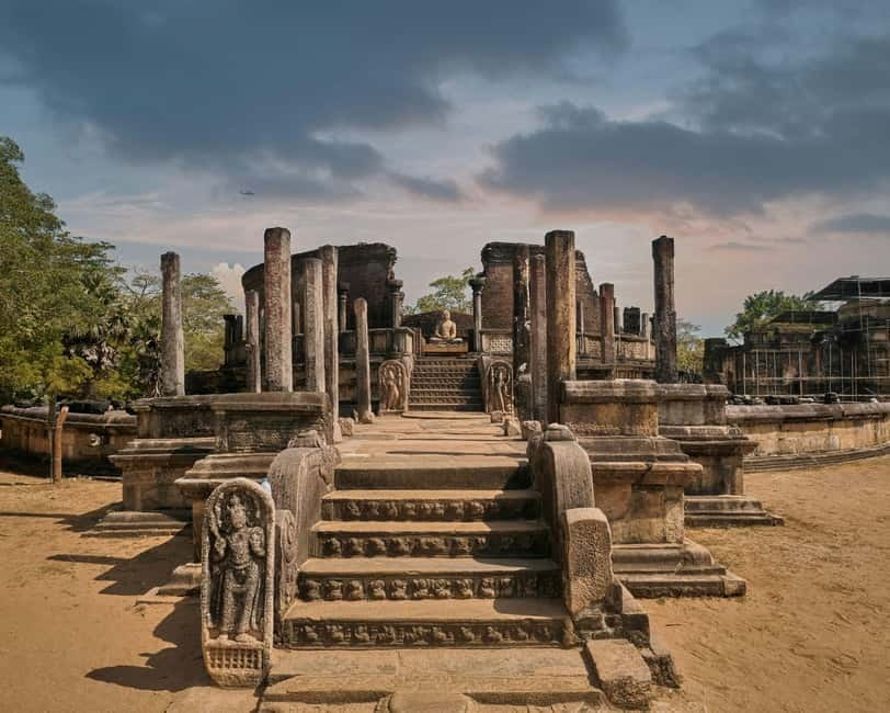 Dambulla/Sigiriya: Polonnaruwa & Minneriya Park Jeep Safari - Breakfast and lunch: what you get (and what you should pay attention to)