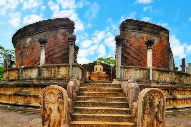 Day Tour from dambulla to Sigiriya & Polonnaruwa - What I’d pack and plan for (so the day feels good)