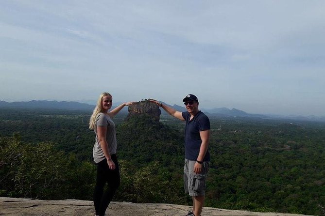 Day tour to Minneriya National Park,Sigiriya & Dambulla from Kandy - Matale Hindu Temple: A Short Stop With Cultural Friction Removed