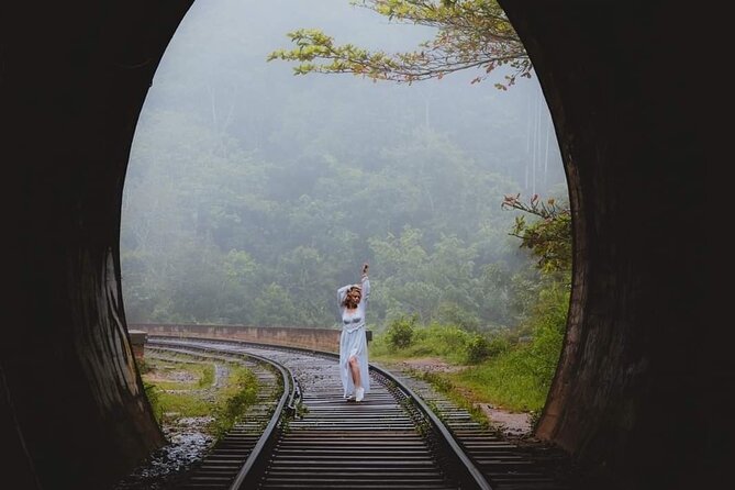 Day trip to ELLA & LIPTON's SEAT with Train Ride [ALL INCLUSIVE] - Ravana Ella Falls: the classic start (and a bit of hiking)