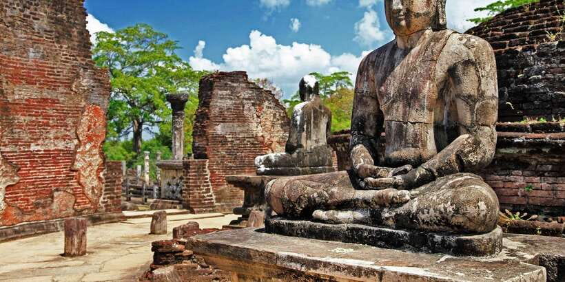 Day Trip to the Ancient Capital of Polonnaruwa From Colombo - Breakfast and Lunch Stops: Practical Energy for Walking Temples