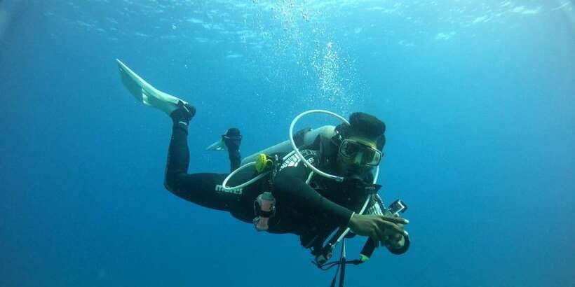 Discover Scuba Diving : Hikkaduwa : Scuba Diving - Finding Coral Sands Hotel and Starting On Time