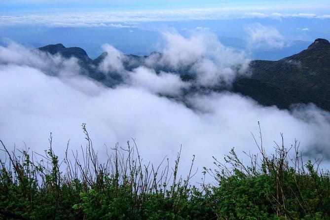 Discover Sri Lanka with Tailored Tours for Timeless Memories - Hiriketiya Beach: a different kind of coast day