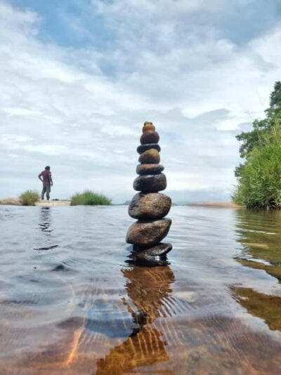 Ella: All-Inclusive Diyaluma and Ravana Waterfalls Day Tour - Diyaluma Falls: going from dramatic to jaw-dropping