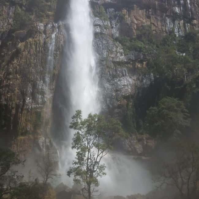 Ella: All-Inclusive Diyaluma and Ravana Waterfalls Day Tour - Lunch and local snacks: included, and timed for when you’ll want it