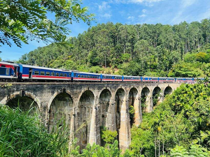 Ella Day Tour from Kandy with tea factory - Ramboda Falls and Bhatha Hanuman Temple: Waterfalls and Quiet Stops