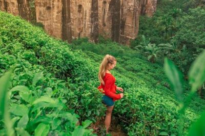 Ella Day Trip from Mirissa, Weligama, Galle, Hikkaduwa - Nine Arches Bridge: the photo stop with real scale