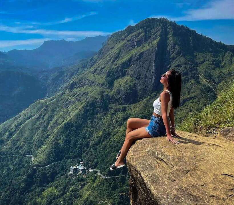 Ella: Little Adam's Peak, 9 Arch Bridge, Ravana Falls Tour - Little Adam’s Peak: The Hike That Sets the Tone