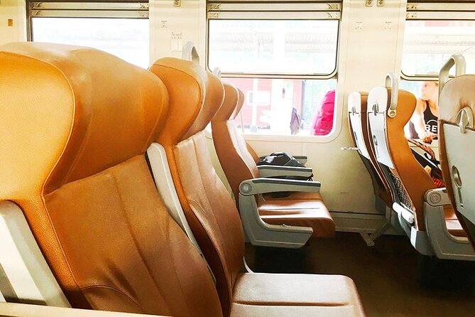 Ella Odyssey Train Reserved Seats Kandy to Ella - Reserved 2nd/3rd Class Seats That Actually Control the Crowds