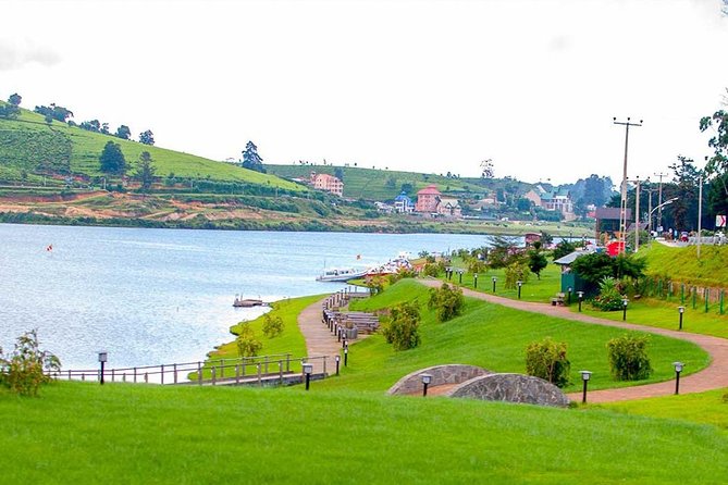 Ella Private Day Tour From Kandy - Gregory Lake: Tea-Country Quiet in Nuwara Eliya