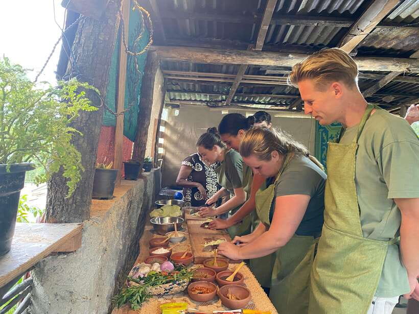 Ella Sri Lanka : Mom's Kitchen Cooking class - Tips to get the most out of your 2 hours
