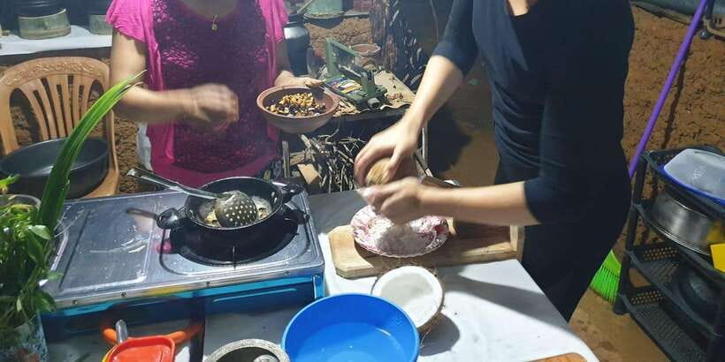 Ella: Sri Lankan Cooking Class with Neranji at Homestay - The spice-and-ingredient lesson you can actually use later
