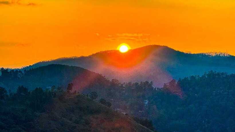 Ella: Sunset Tuk Tuk Tour with Little Adam's Peak Hike - Guides Matter: Jackson and Kamal as the Difference-Makers