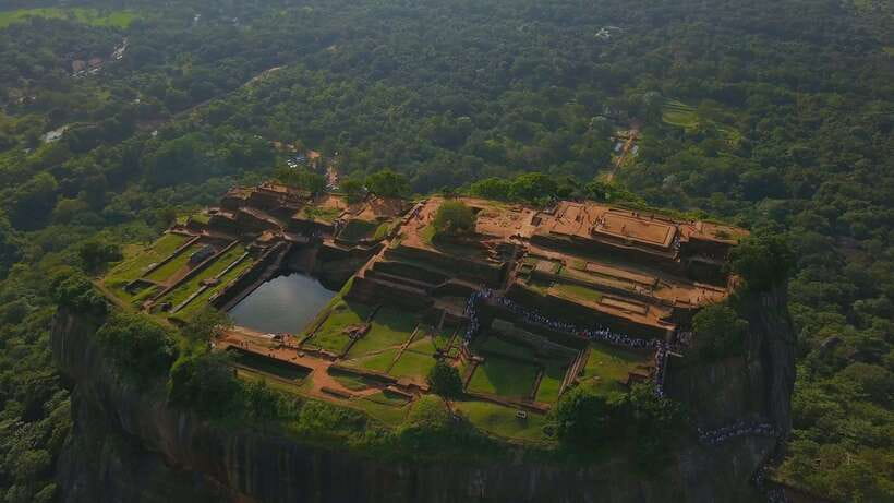 Exclusive: Sigiriya Fortress & Polonnaruwa Guided Tour - Sigiriya Lion Rock: The Climb, the Views, and King Kashyapa’s Remains
