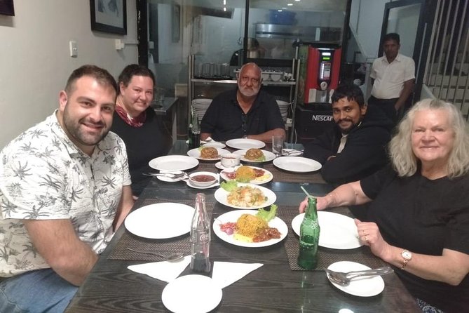 Explore Sri Lanka with Lasith De Silva - Guide quality: why English support matters on the road