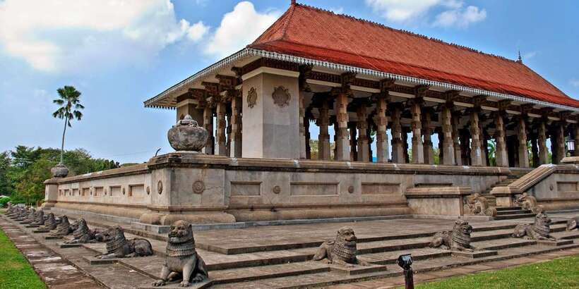 Explore The Colombo City by Private Tuk Tuk or Car - National Museum of Colombo: 45 Minutes to Get Context