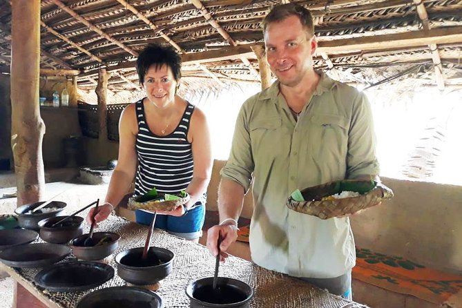 Fabulous 6 Days in Sri Lanka by Mahaweli from Colombo - Day 3: Kandy Markets, Gem Museum, Royal Botanical Gardens, and Tea Country Arrival