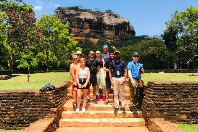 From Colombo: Sigiriya and Dambulla Day Trip and Safari - Cafe Amakie Coffee Stop: A Small Break That Helps a Lot