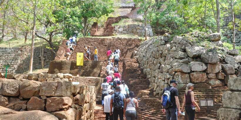 From Kandy: Sigiriya and Dambulla Private Day Tour - Kandy to Sigiriya and Dambulla: what a 7-hour day really feels like