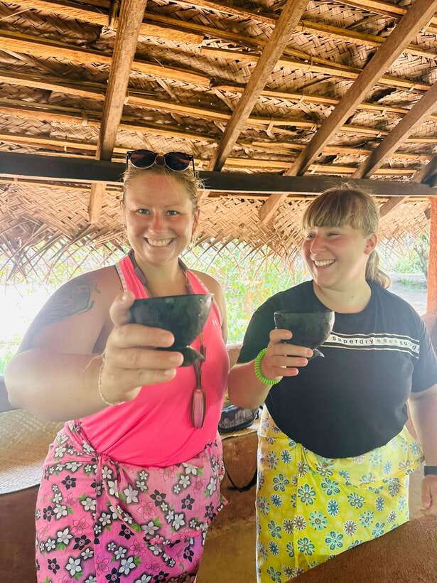 From Kandy: Sigiriya and Pidurangala Rock Tuk Tuk Safari - Tuk tuk and guide quality: what you should look for in the moment