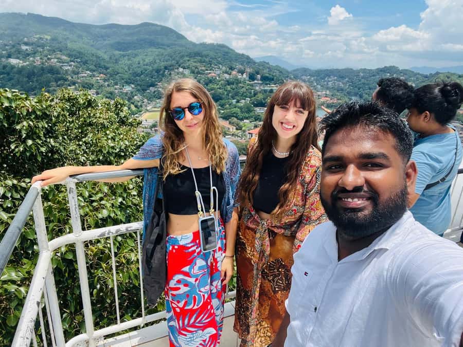 From Kandy: Sigiriya, Dambulla, and Polonnaruwa Day Tour - Wood carving workshop: watching craft, not just buying souvenirs