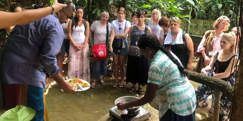 From Kandy: Sigiriya Rock & Dambulla Cave Temple Adventure - Spice & Herb garden: how Sri Lanka flavors daily life