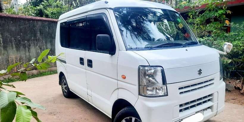 From Kandy: Sigiriya Rock & Dambulla Cave Temple Adventure - Optional add-ons: Minneriya safari, village safari, and gems museum