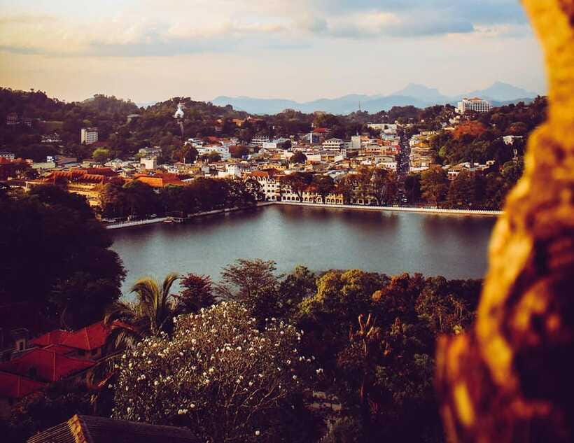Full Coverage Kandy City Day Tour - Kandy Cultural Dance Show: the 5:00–6:00 pm payoff