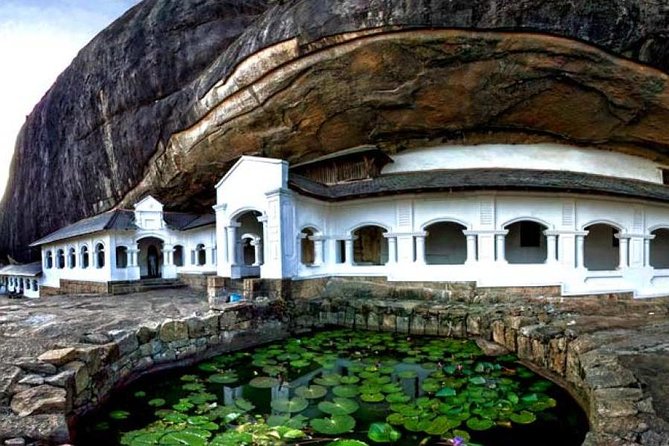 Full Day Tour to Sigiriya & Dambulla from Negombo - Dambulla Cave Temple: World Heritage Caves and Real Temple Etiquette