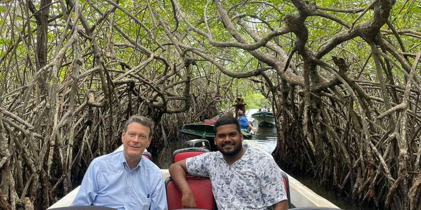 Galle and Bentota Day-Tour From Colombo - Getting There: Shared Transport, Real Time on the Road