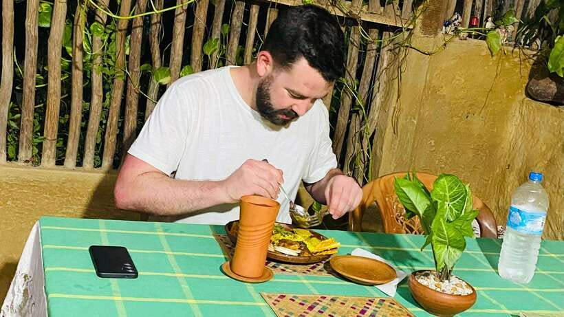 Galle: Cooking Class at a Local Home and Market Tour - Why the Team Cooking Format Helps You Learn Faster