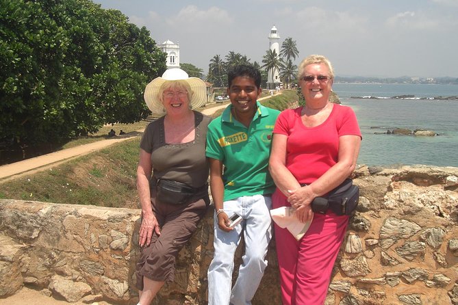 Galle Day Excursion from Bentota | Induruwa | Beruwala Hotels - Moonstone Mines and Gem Palace: What to Look For