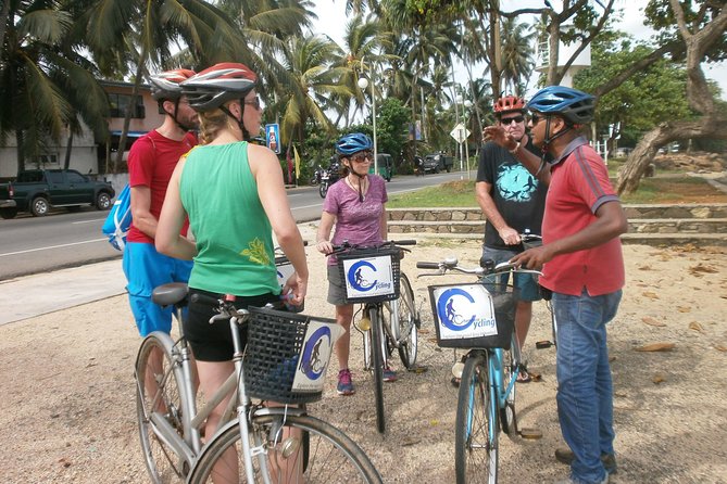 Galle Fort and City Cycling Tour - Choice of E-Bike or Manual - Flag Rock Bastion: the sea-signal story behind the stone