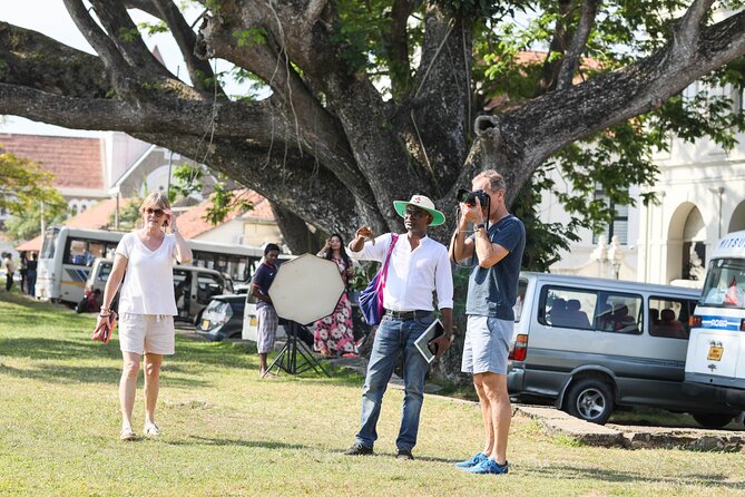 Galle Fort Walk with a Local - Entering the Galle Fort Streets With a Local Guide