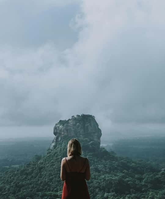 Get a private driver for day tours around Sri Lanka - Colombo to Kandy, Sigiriya, Ella, and the South Coast—Without the Ticket Math
