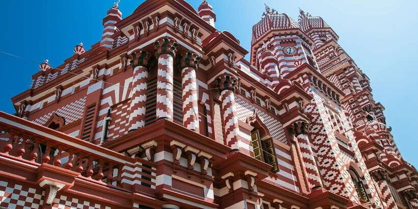 Guided Colombo Half-Day City Tour - Viharamahadevi Park: A Short Walk That Changes the Mood