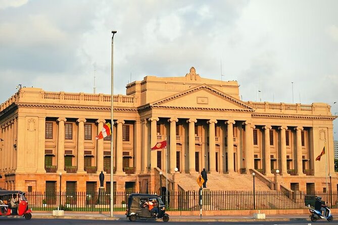 Half Day City Tour of Colombo - Temple Etiquette That Prevents Awkward Delays