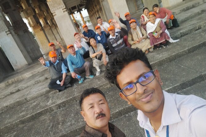 Half-Day Private Colombo Culture Walking Tour - Stop 1: Gangaramaya (Vihara) and the flow of Buddhist practice