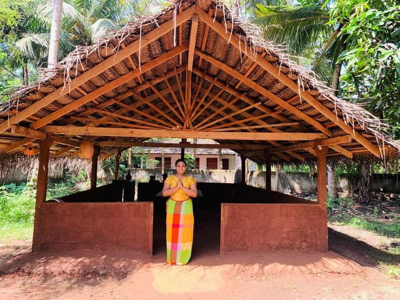 Hands-On Cooking Class in Anuradhapura: Cook Like a Local - Grinding spices on the miris gala stone grinder