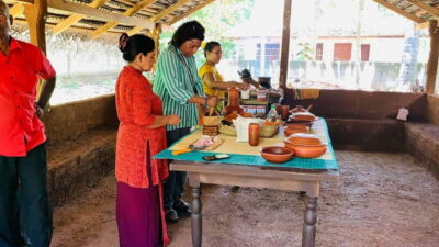 Hands-On Cooking Class in Anuradhapura: Cook Like a Local - Coconut scraping with the hiramanaya, then cooking with wood heat