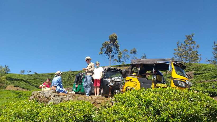 Haputale:Glorious Tuk Tuk Ride to Lipton'sSeat & Tea Factory - Practical tips for comfort and better photos