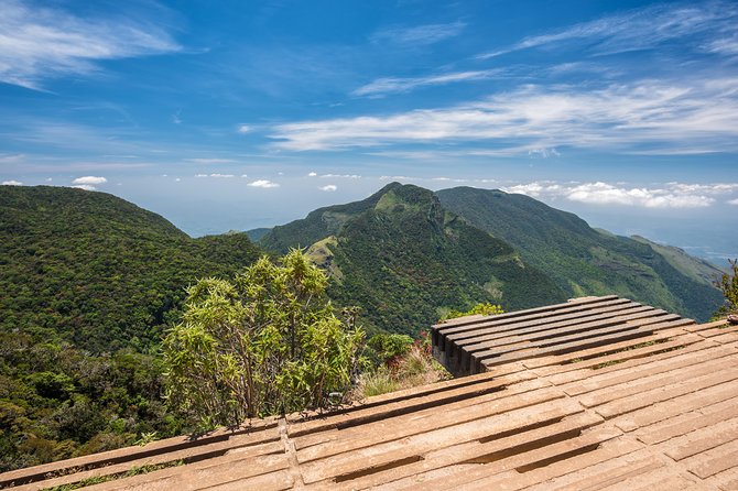 Horton Plains National Park Entrance Ticket with Guide - Prebooking at Ohiya: less waiting, more real mountain time