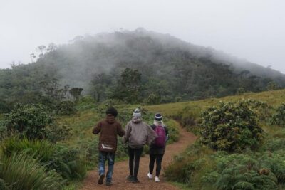 Horton Plains National park in Nuwara eliya - Chimmini Pool and Baker’s Waterfall: Nature stops that break the hike up