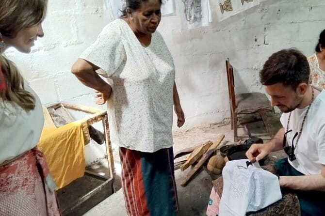 Interactive Batik Workshop and Lessons in Sri Lanka - De-Waxing (The Moment the Design Reveals Itself)