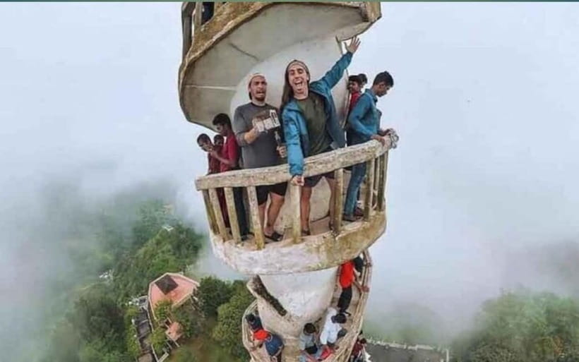 Kandy: Ambuluwawa Day Tour by TukTuk with Local Guide - Temple of the Sacred Tooth Relic: Plan Your Visit and Dress Right